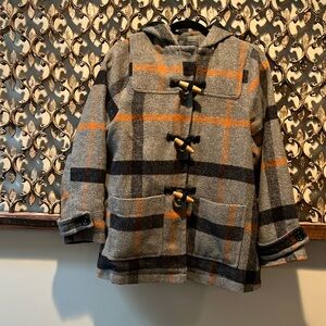 ModCloth coat. Plaid navy blue, gray, orange. Toggle buttons & snap closure